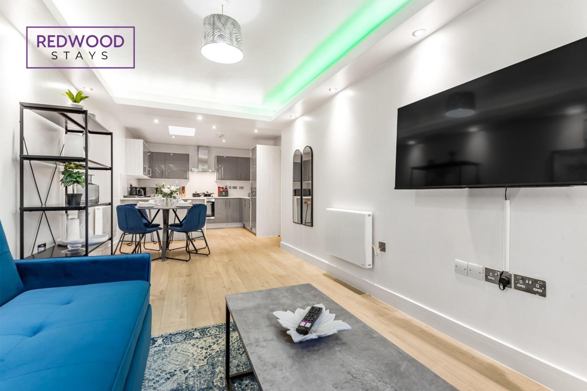 אלדרשוט 1 Bed 1 Bath Town Center Apartments For Corporates & Contractors, Wifi, Netflix And Parking On Selected Units By Redwood Stays מראה חיצוני תמונה