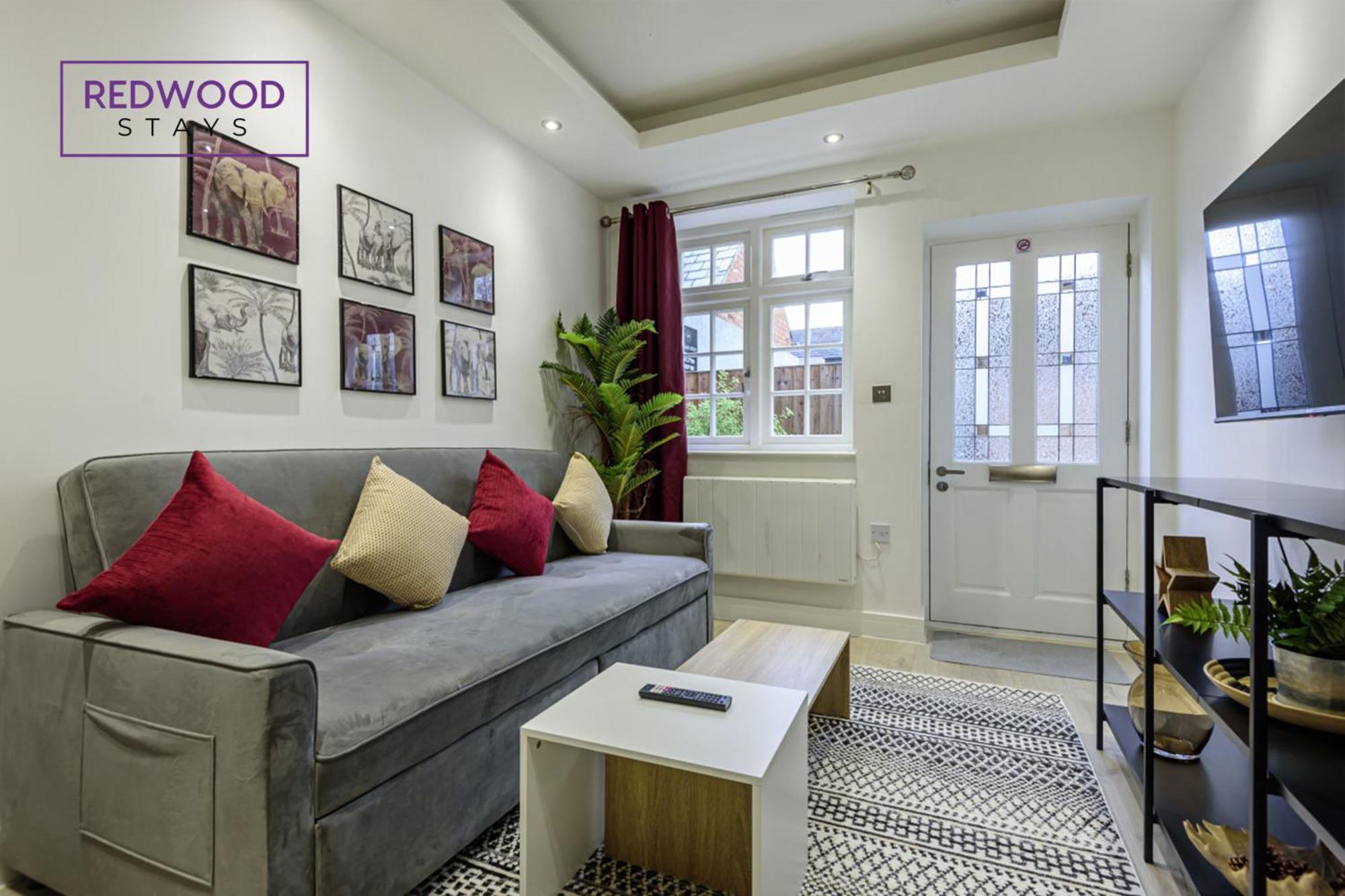אלדרשוט 1 Bed 1 Bath Town Center Apartments For Corporates & Contractors, Wifi, Netflix And Parking On Selected Units By Redwood Stays מראה חיצוני תמונה