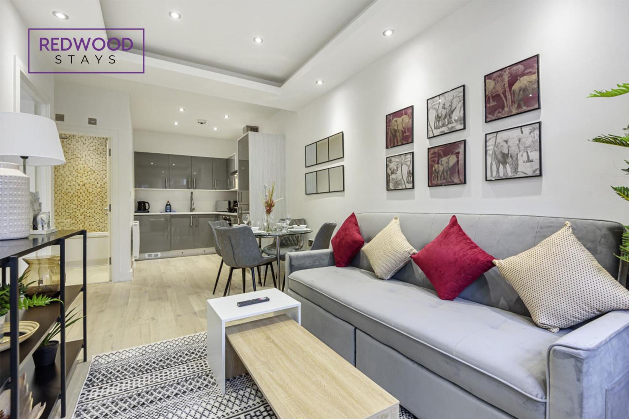 אלדרשוט 1 Bed 1 Bath Town Center Apartments For Corporates & Contractors, Wifi, Netflix And Parking On Selected Units By Redwood Stays מראה חיצוני תמונה