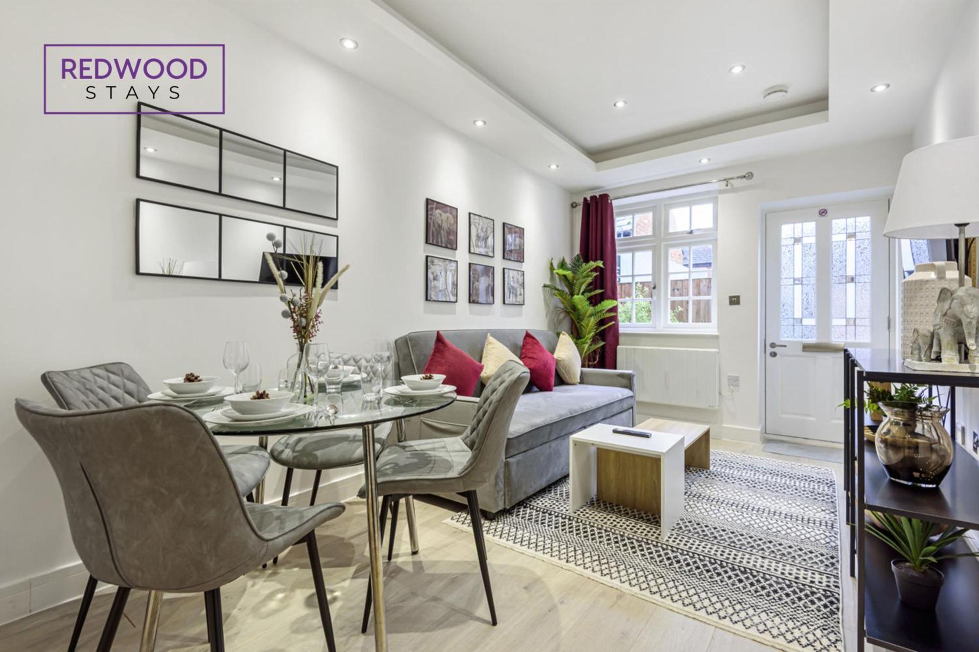 אלדרשוט 1 Bed 1 Bath Town Center Apartments For Corporates & Contractors, Wifi, Netflix And Parking On Selected Units By Redwood Stays מראה חיצוני תמונה
