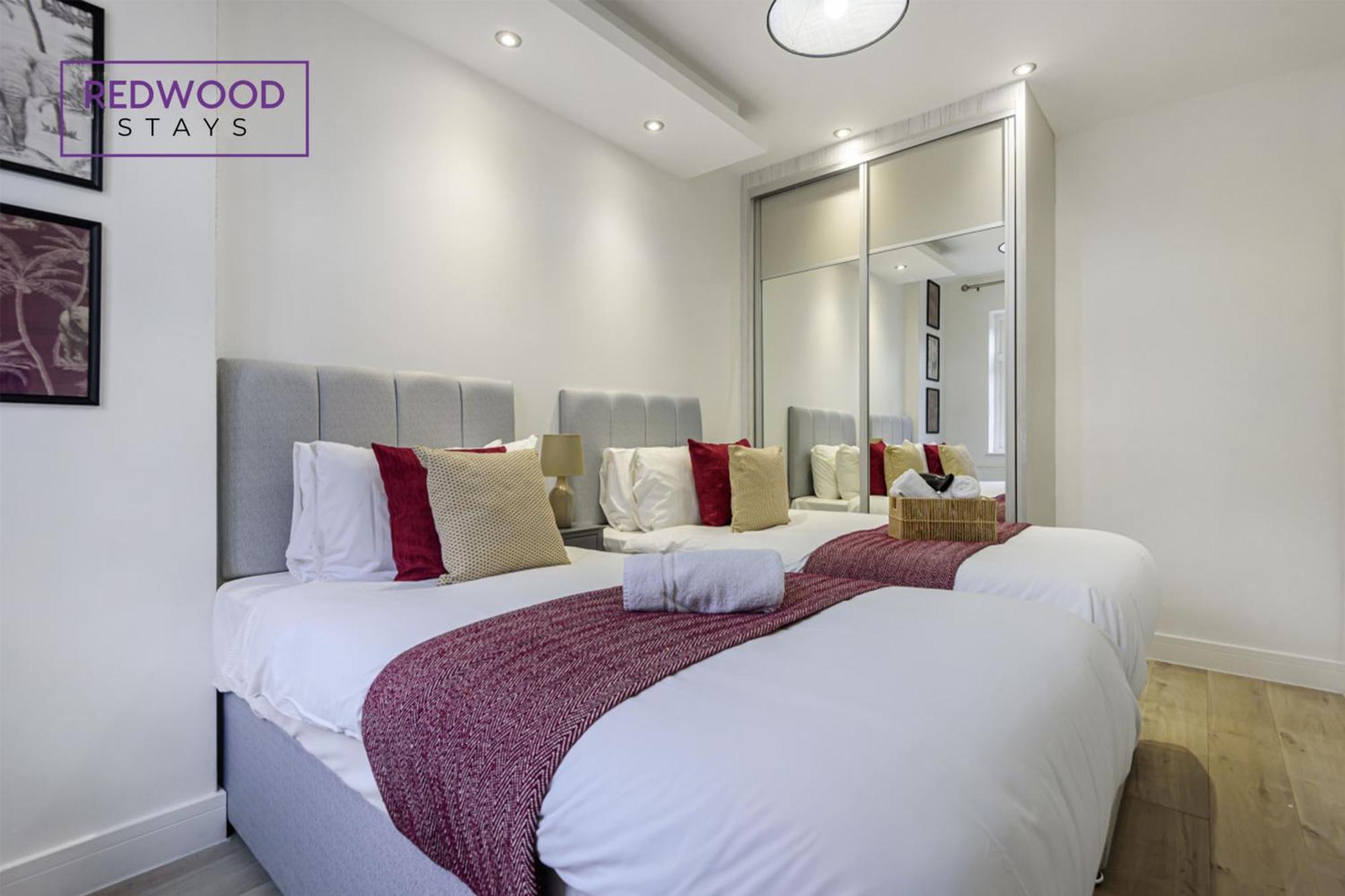 אלדרשוט 1 Bed 1 Bath Town Center Apartments For Corporates & Contractors, Wifi, Netflix And Parking On Selected Units By Redwood Stays מראה חיצוני תמונה